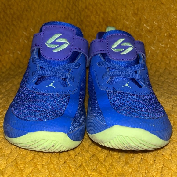 Nike’s Luka 1’s - Picture 1 of 5